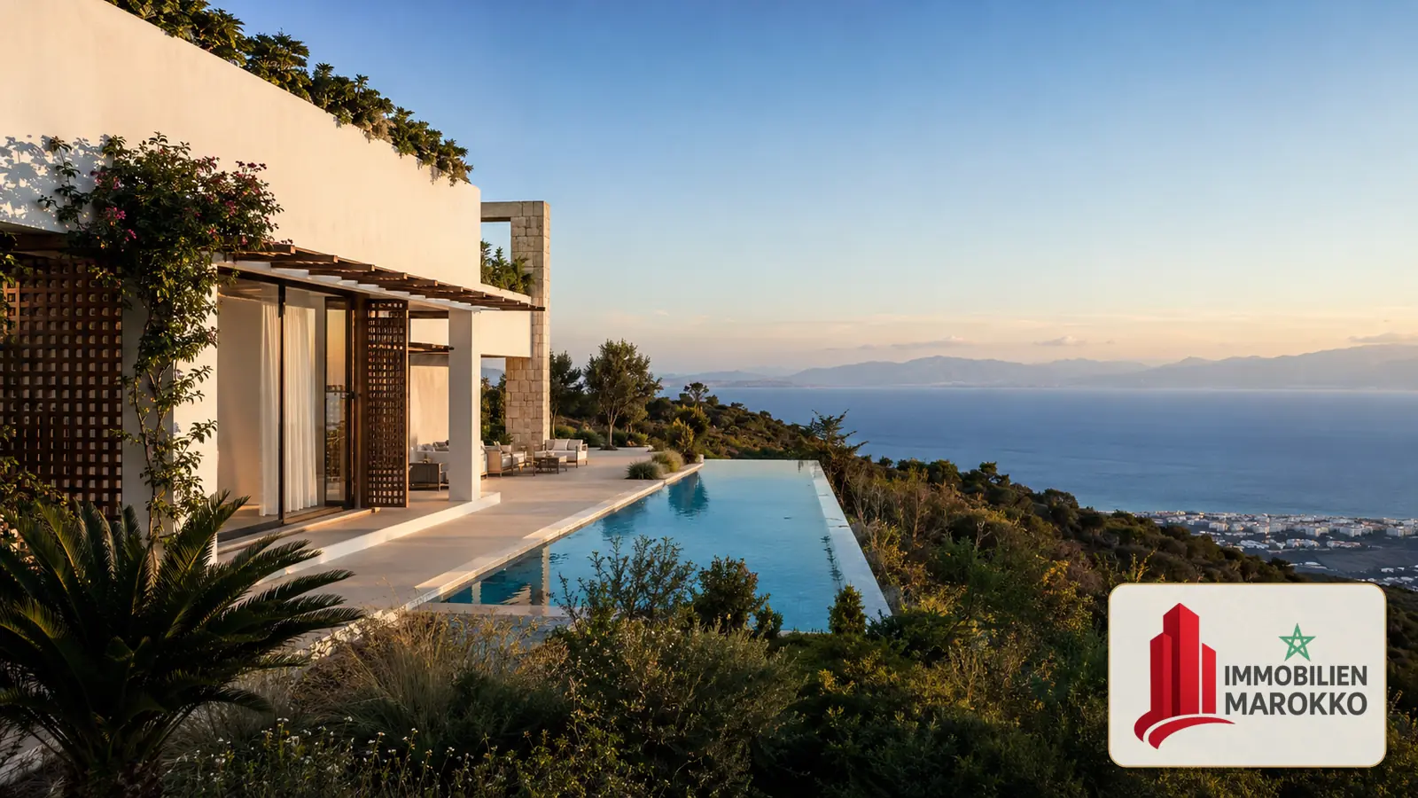 Villa in Tangier with a pool and expansive sea view Villa in Tangier with a pool and expansive sea view
