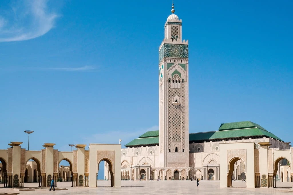 مسجد Hassan II ومشهد مدينة الدار البيضاء