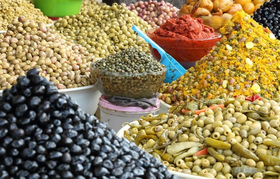 Market colours and everyday life in Essaouira